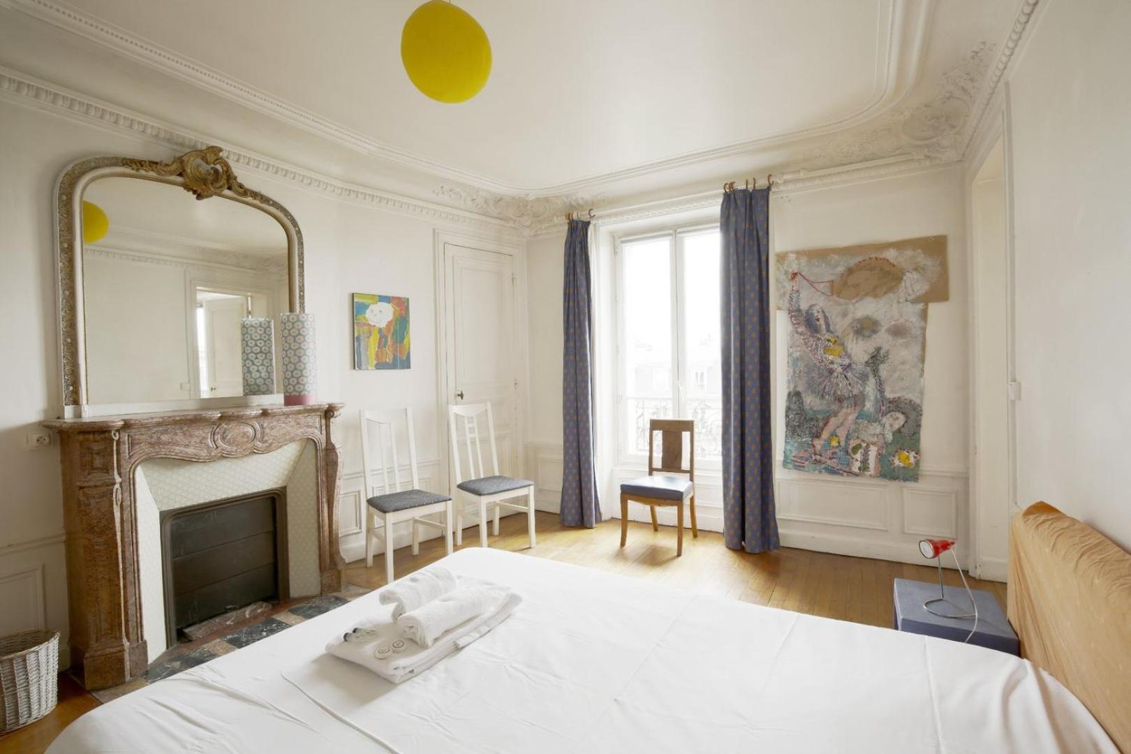 Spacious With 3 Bedrooms - Tour Eiffel